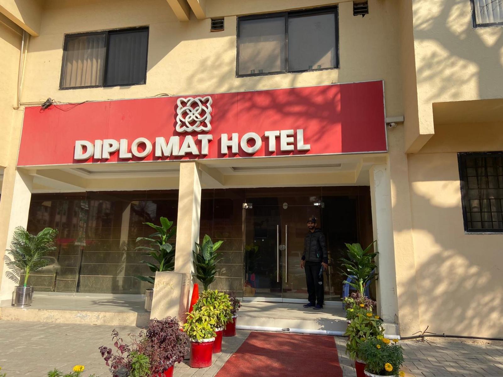 Diplomat Hotel Islamabad Exterior foto